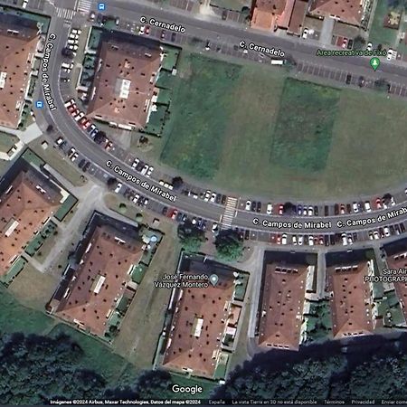Apartamento Con Jardin Santiago de Compostela Ngoại thất bức ảnh